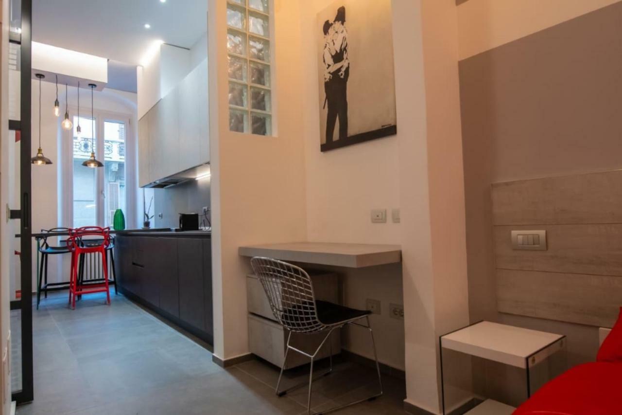 Banksy - Arte In Centro Citta Apartman Parma Kültér fotó